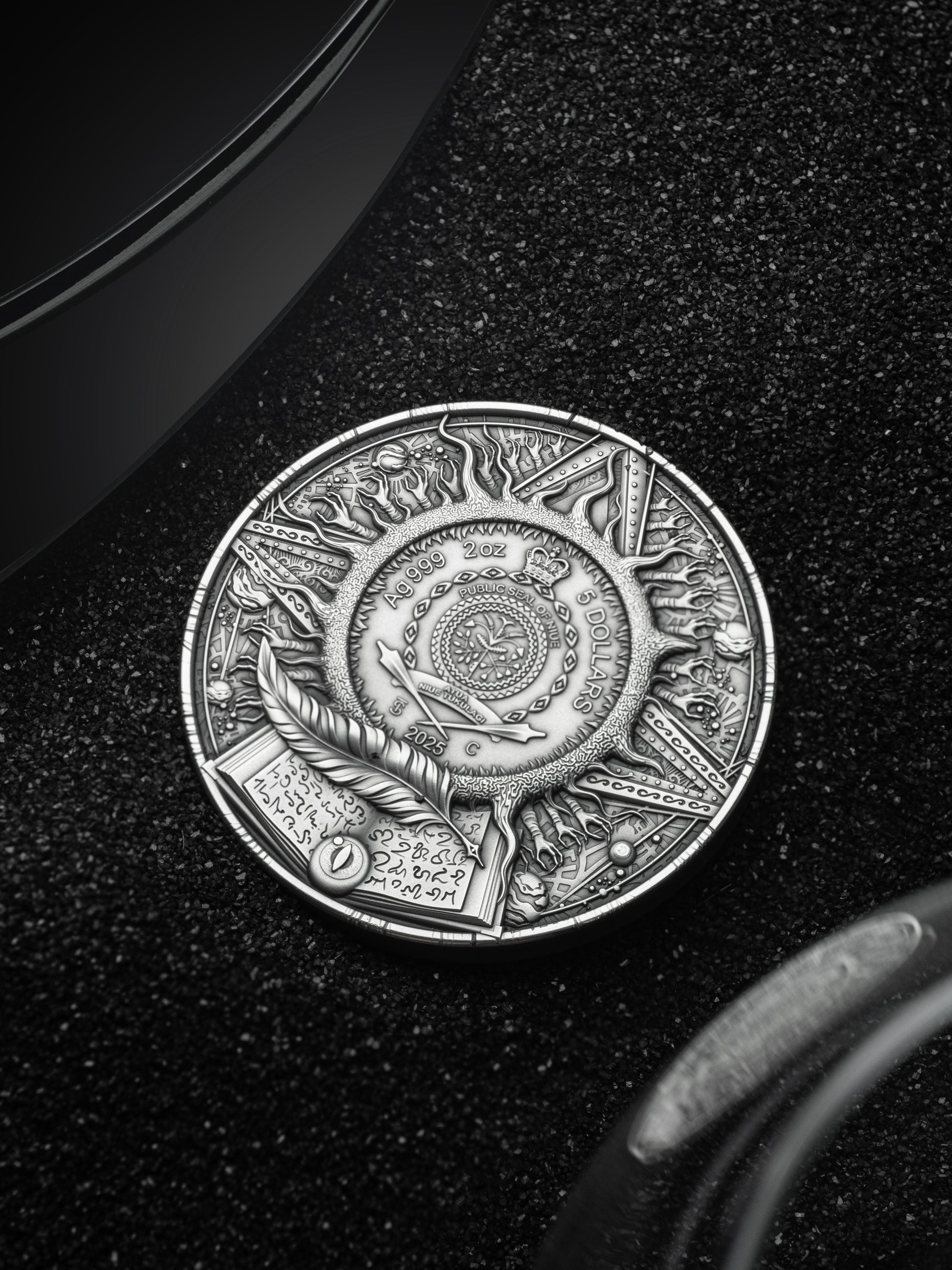 COBELLIAN 2 oz Silver Coin - 5 Dollars Niue 2025 - T&S Coin